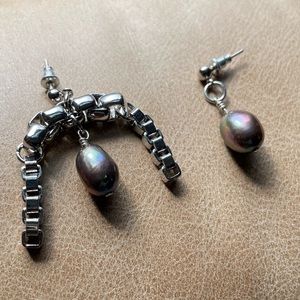 Asymmetrical freshwater peacock pearl earrings blue silver OOAK